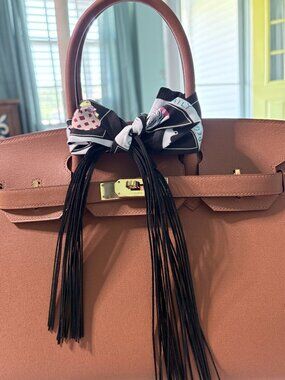Fringe Handbag Wraps with Black Fringe- New fun pattern